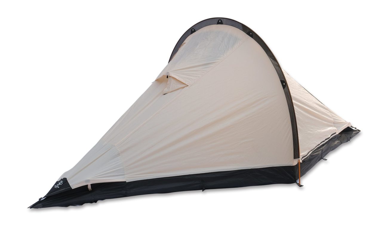 Porch-Sheltered Tents: Where Gear Finds a Quiet Refuge